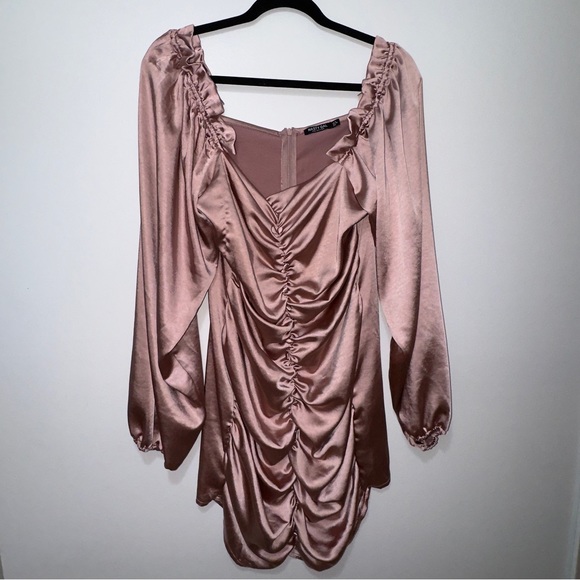 Off shoulder satin dress 🤍 - Picture 1 of 4